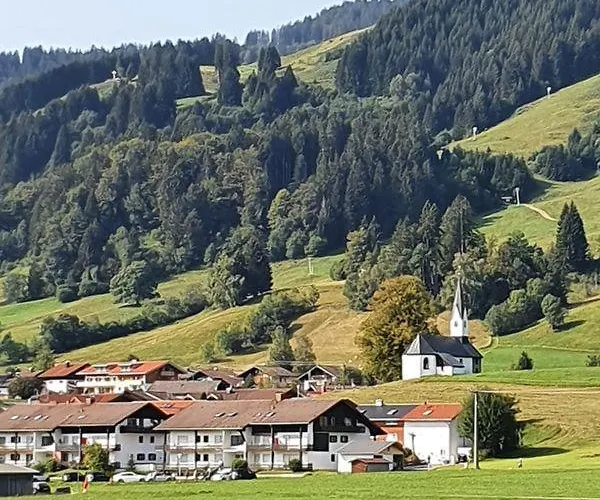Bergkristall - Freie Fahrt Allgaeuer Hoernerbahnen Im Sommer